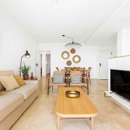 Beach Apartment With Terrace And Private Parking Radazul Zewnętrze zdjęcie