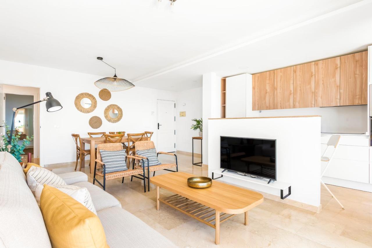 Beach Apartment With Terrace And Private Parking Radazul Zewnętrze zdjęcie