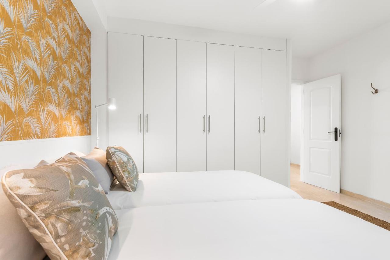 Beach Apartment With Terrace And Private Parking Radazul Zewnętrze zdjęcie